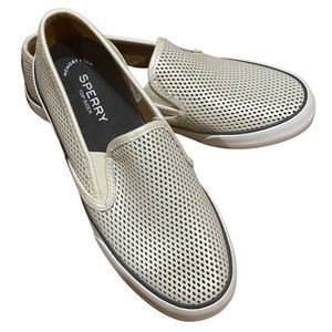 Sperry Womens Seaside Perforated Sneaker - Size 8